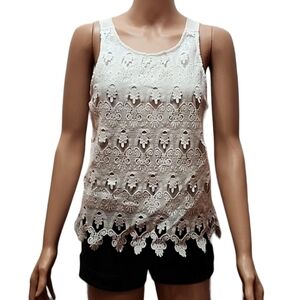 Soieblu White lace top blouse with open back Size‎ Small
